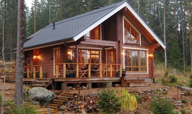 Nhà gỗ là loại nhà được lắp ghép và kết hợp rất thủ công